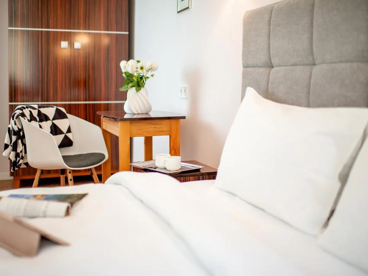 Art Deco Central Rooms Lviv Otel