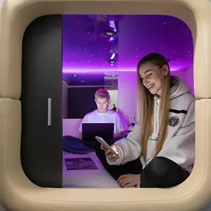 Hotel kapsułowy Capsule Constellation 91