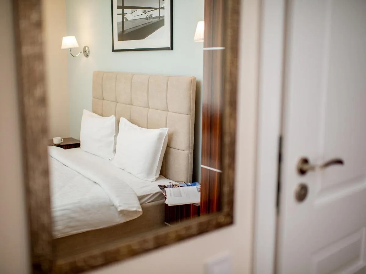 Art Deco Central Rooms 리비프 호텔